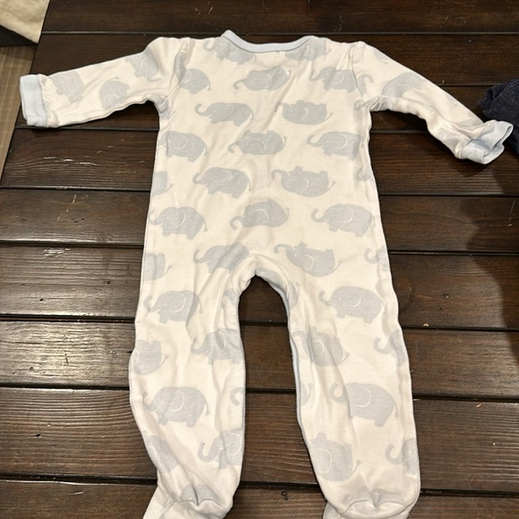 Elephant sleeper - 6-9M - Picture 2 of 3